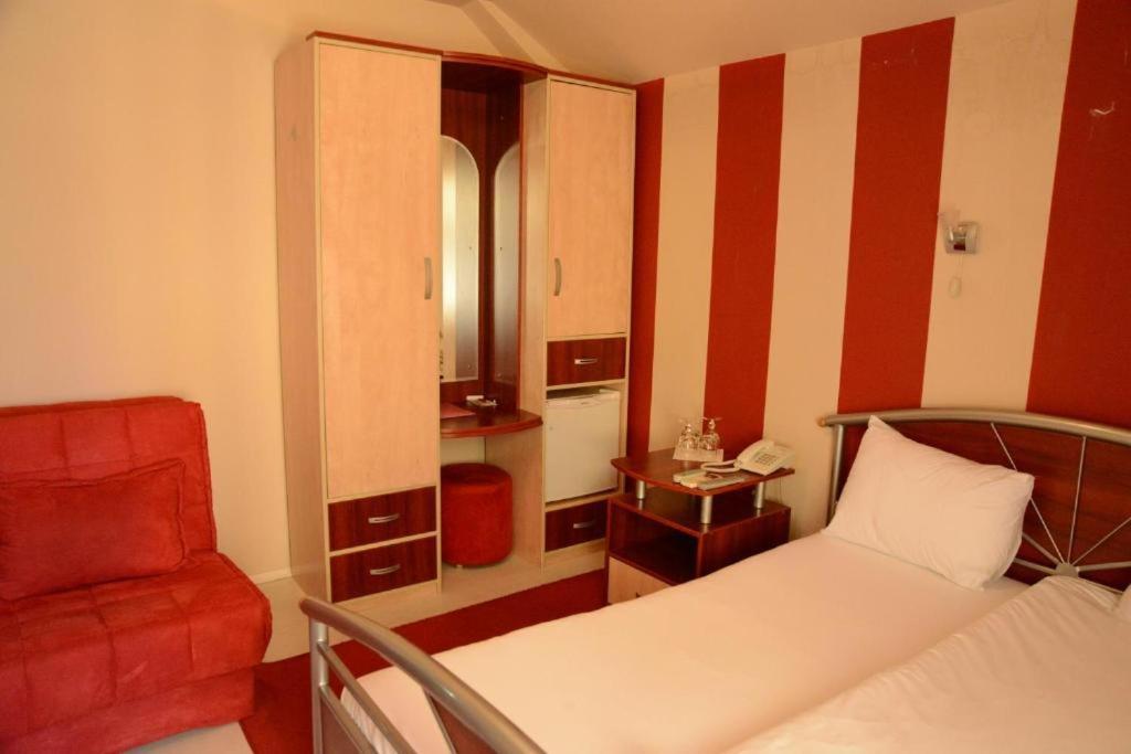 Hotel Zeneva Kragujevac Exterior photo