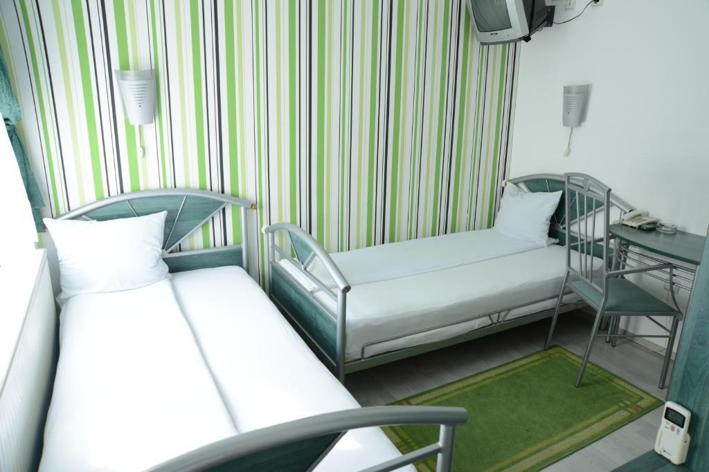 Hotel Zeneva Kragujevac Room photo